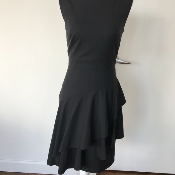 BANANA REPUBLIC Boat Neck Dress w/Ruffle Detail - Picture 2 of 5